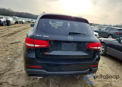 2019 Mercedes-Benz Glc 300 4Matic z USA, uszkodzony, nr VIN WDC0G4KB7KV176741